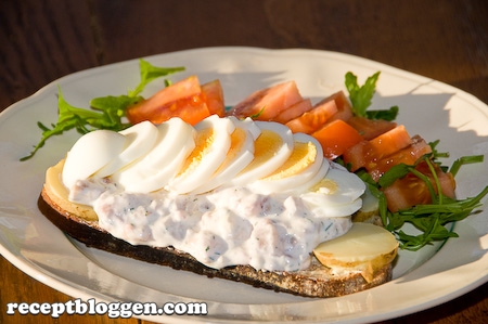 snabba-sillmackan-med-potatis-och-agg-4560